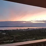 Sunset Apartment *